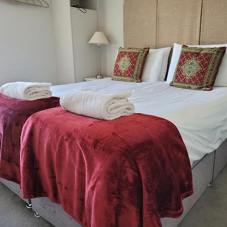 Park View Two-Bedroom Apartment バース エクステリア 写真