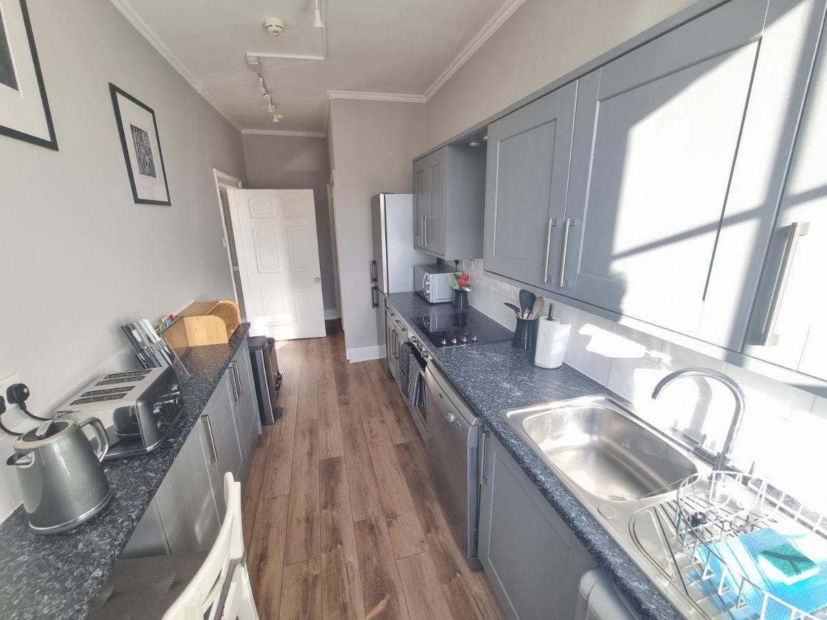 Park View Two-Bedroom Apartment バース エクステリア 写真